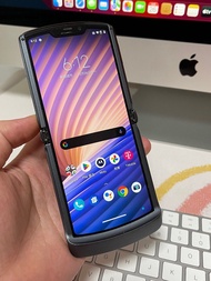 Moto RAZR 5G 摺屏手機