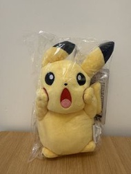 比卡超吶喊公仔(有牌) Pokemon Pikachu Munch Exhibition Plush (with tag)