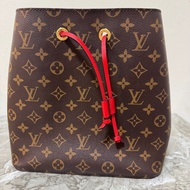 LV水桶包