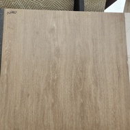 Granit lantai 60x60 niro serat kayu