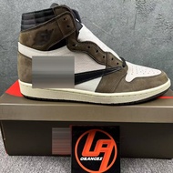 A J 1 High O G Mocha Sneaker - LJR / FK