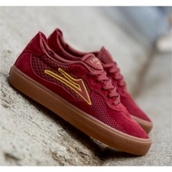 L-akai Essex Bargundy