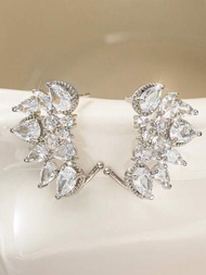 1 par de exquisitos aretes para mujeres con forma de hoja, con incrustaciones pesadas de circonias AAA en tono dorado, joyería para los oídos de lujo para bodas y banquetes en estilo europeo