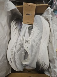 Asics Novablast 4 Platinum women US 6.5
