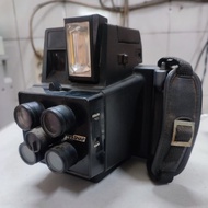 Kamera Polaroid 4 lensa