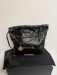 Chanel 22 medium chanel 22 Chanel 25 bag