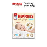 [4S] Tã/bỉm dán sơ sinh Huggies Skin Perfect NB70+6/S54+miếng tùy CTKM/S 80+2 miếng với 2 vùng thấm 