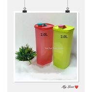 Tupperware Smiley Fridge Water Bottle (2) 2L - Red and Green