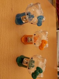 Hello Kitty 袖珍扭蛋機