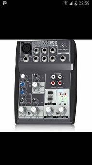 Mixer Behringer XENYX 502 ( 4 channel )