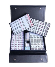 Riichi Mahjong Rookie Tile Set - Black Case