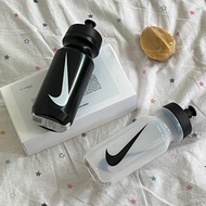 Nike AC4413 Sneakers Water Bottle Authentic