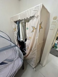 星星圖案布衣櫃連掛桿