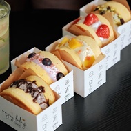 50pcs Soufflé Packaging Paper Box Ice Heart Ice Cream Packaging Box Soufflé Packaging Box Donut Pack