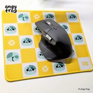 Angy Frog | Grid Mousepad (23x19x0.3cm)