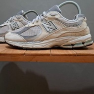 NEW BALANCE New 2002r grey marbleBalance size 38 fits 37