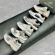 1906R, 2002r, 860v2 Sports Shoes, Men Women Fitness Running Shoes