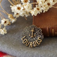 金銀寶貝 古董法國銀色蕾絲雕花船錨LOURDES別針胸針 B1921