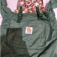 Preloved ssc ergobaby baby carrier