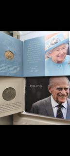 英女皇在位70年紀念幣册-（1952-2022）//菲臘親皇纪念幣册-（1921-2021）各一份.