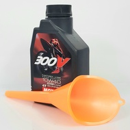 [HCM][QUÀ TẶNG] Nhớt tổng hợp PKL MOTUL 300V 10W40 1L tặng phễu