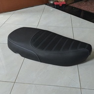 VESPA S LX MBTECH CARERA X CARBON SEAT LEATHER Original VESPA SEAT LEATHER/