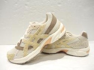 2023 asics 亞瑟士 GEL-1130 女款 運動休閒鞋 復古慢跑鞋(1203A327-201)