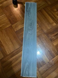 PVC 灰色自黏加厚耐磨防水木紋地板貼