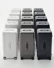 Rimowa essential trunk plus 行李箱