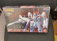 Bandai DX合金  Macross VF-25F