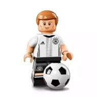 Lego 71014 DFB Germany Football Team Minifigure : No 18 - Toni Kroos - New