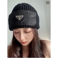 LV101 Beige Classic LOGO Knitted Hat