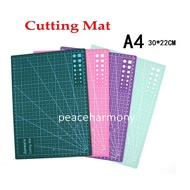 Cutting Mat [A4 Size :30cm x22cm, thickness : 0.3cm]- 1pcs