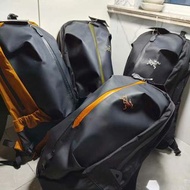 ARC'TERYX始祖鳥ARRO 22L雙肩揹包，越南工廠正