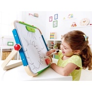 Hape Toys: Anywhere Art Studio