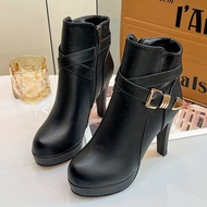 รองเท้าบูทหุ้มข้อกันน้ำสำหรับผู้หญิง รองเท้าส้นสูงสุดเก๋ 10cm รองเท้าบูทมาร์ตินแบบสั้นกันลื่น ส้นเข็