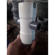 Tee Way Cross measures 21⁄2 inches to 1⁄2 inches