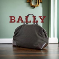👑 BALLY 巴利｜低調奢華.超大號布質+皮革棕黑色旅行包&波士頓包&手提包Size: 65x42x26cm#二手