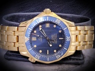 OMEGA Watch 男庄亞米茄18K黄金Seamaster Professional Chronometer 300M/1000ft 潛水運动自动日曆机芯配深蓝色錶面手錶連原廠18K黄金錶帶黃金重