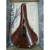 ORIGINAL BROOKS B17 CARVED LACED LEATHER BICYCLE SADDLE