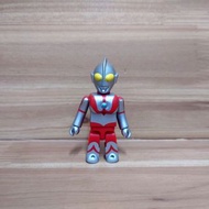 絕版 超人 吉田 黃眼  kubrick  bearbrick 中古 懷舊 咸蛋超人 超人 外星人 怪獸 超人  鹹蛋超人 扭蛋 盒玩 lego shf figma kaiyodo Monster U