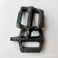 Bicycle Pedals Universal Non-Slip Plastic Pedals for Mountain Bikes and Road Bikes Cycling Accessori