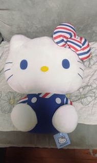 Hello Kitty 大公仔