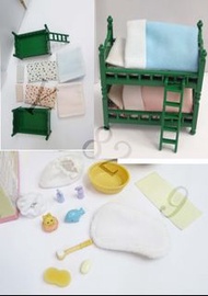 森林家族 Sylvanian Families 散件 碌架床 + 沖涼散件 ( 二手 )