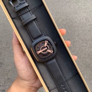 SEVEN FRIDAY CHRONOGRAPH EXCLUSIVE