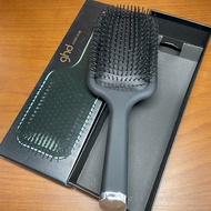 GHD paddle brush Paddle T detangling comb