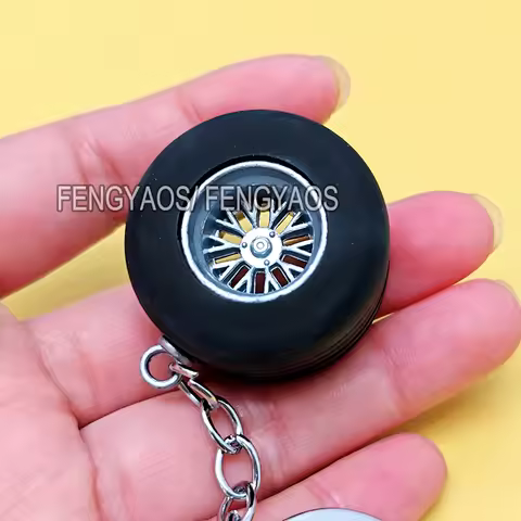 New Style Hub Tire Keychain Luxury Unisex Car Keychain Mini F1 Racing Wheel Keychain Luggage Key Cha