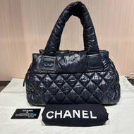 Chanel香奈兒黑色羽絨包