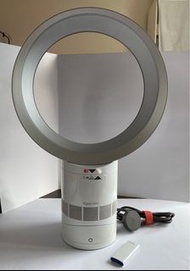 DYSON Air Multiplier Technology 白色座枱式無葉電風扇