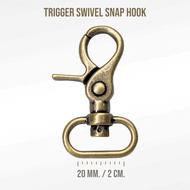 ตะขอก้ามปู ตัวล็อคก้ามปู แบบหมุนได้ ห่วงตัวดี 20mm. ตะขอเกี่ยว คอหมา ทองเหลืองชุบเงา Trigger swivel